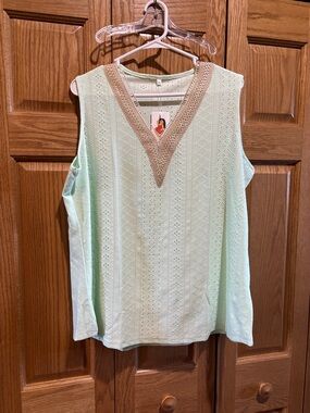Sleeveless Mint Knit Top with decorative V-Neck